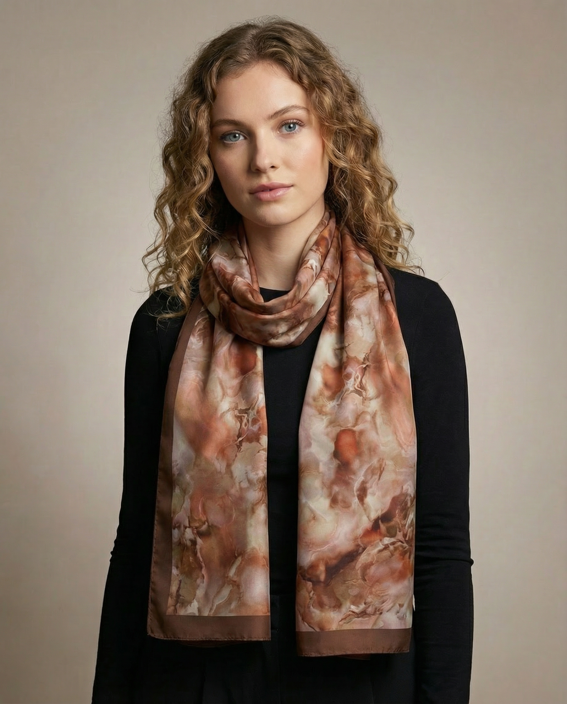 AVA SCHAL - BRAUN