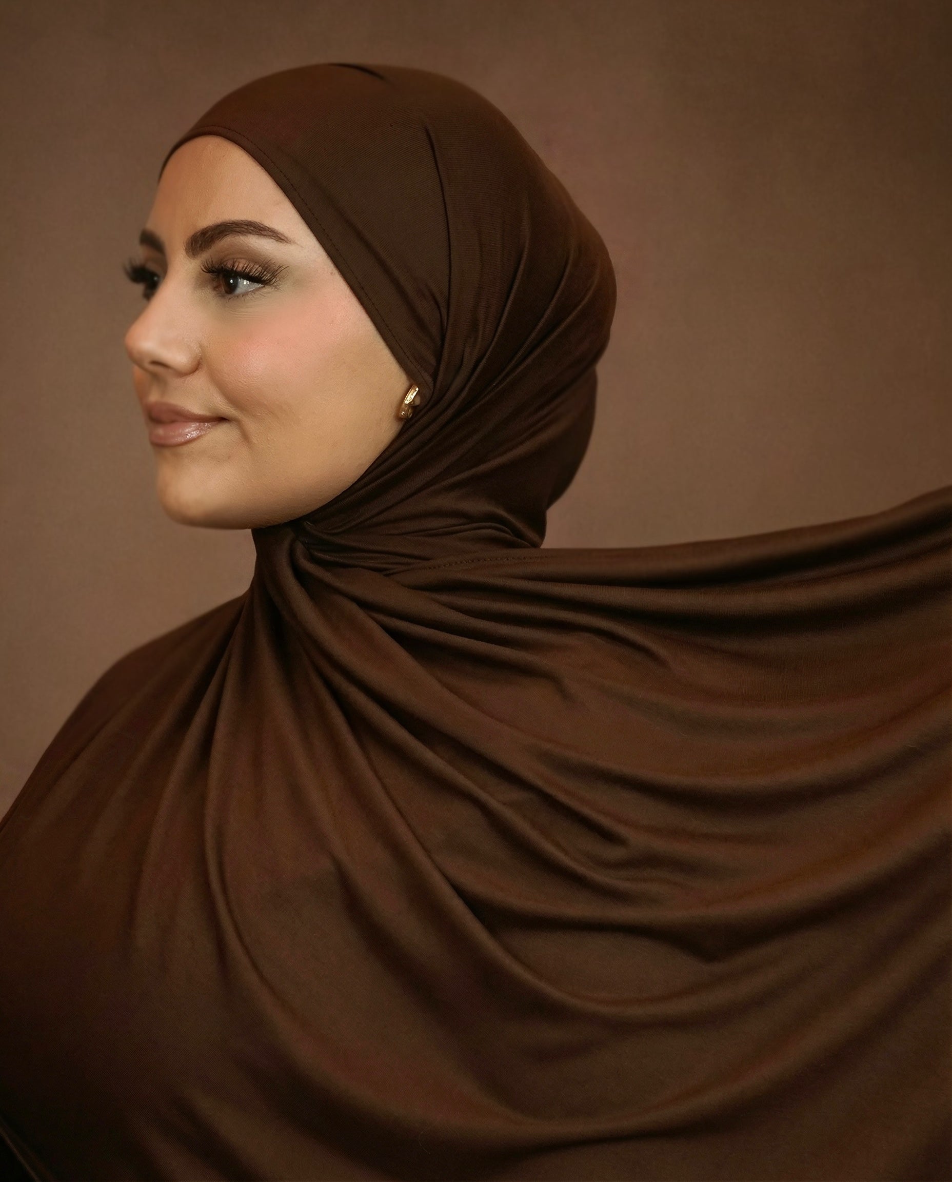 ENYSSA JERSEY SCHAL -  BRAUN