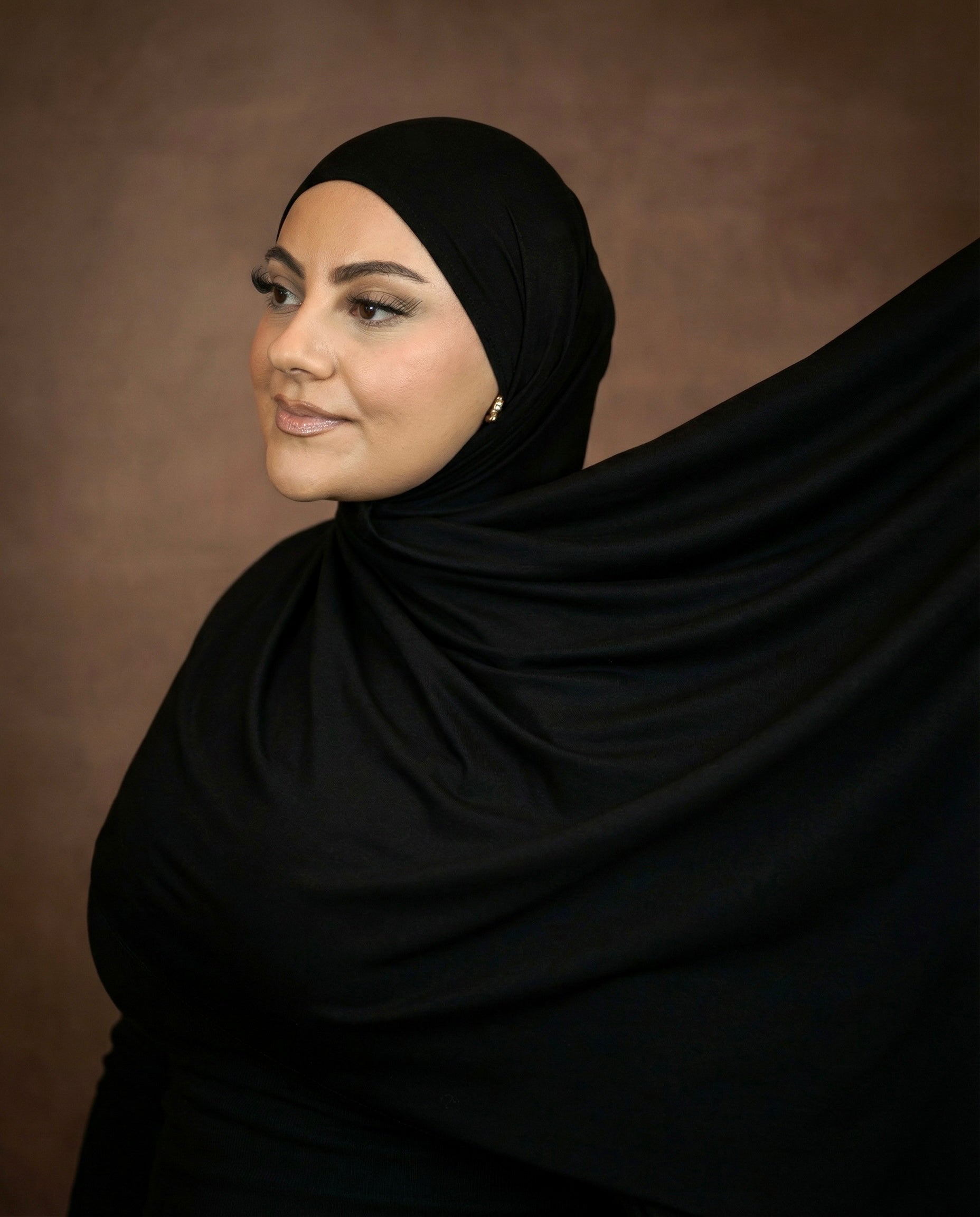 ENYSSA JERSEY SCHAL - SCHWARZ