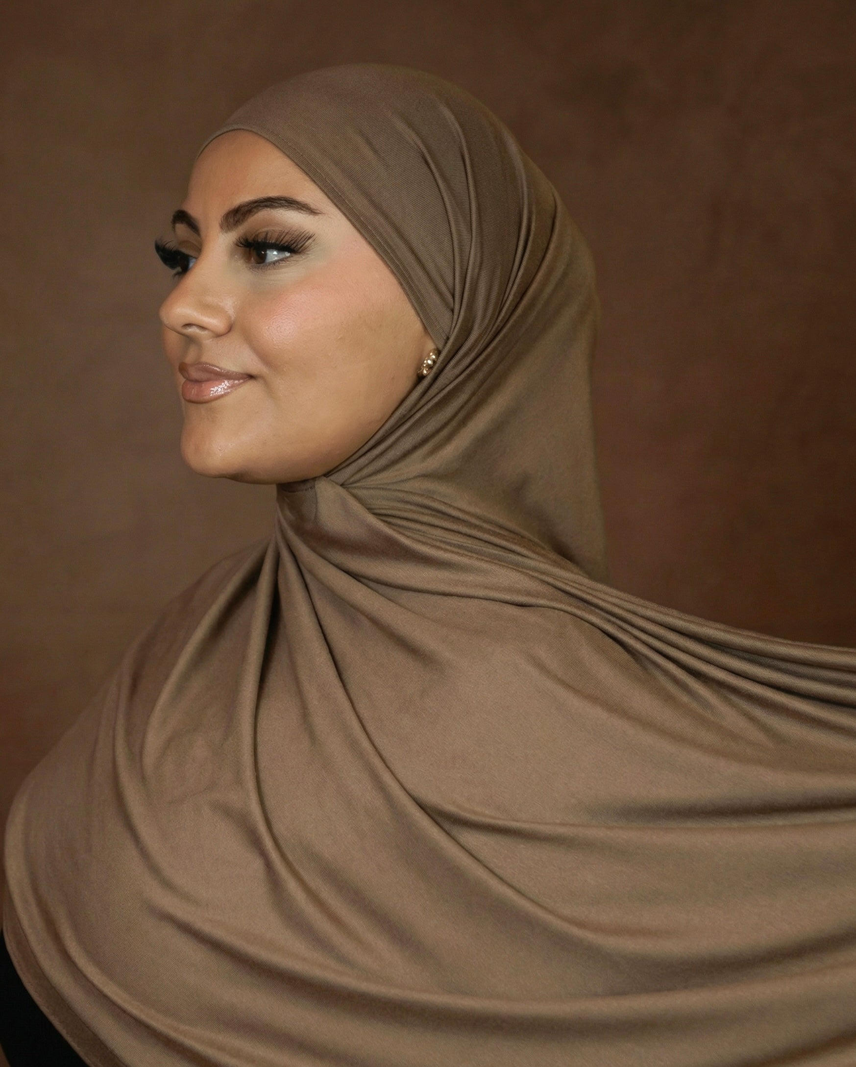 ENYSSA JERSEY SCHAL - NOUGAT